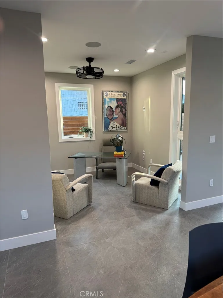 355 Newland, Los Angeles, California 90042 home-pic-10